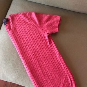 Brooks Brothers 100% silk knit shell.